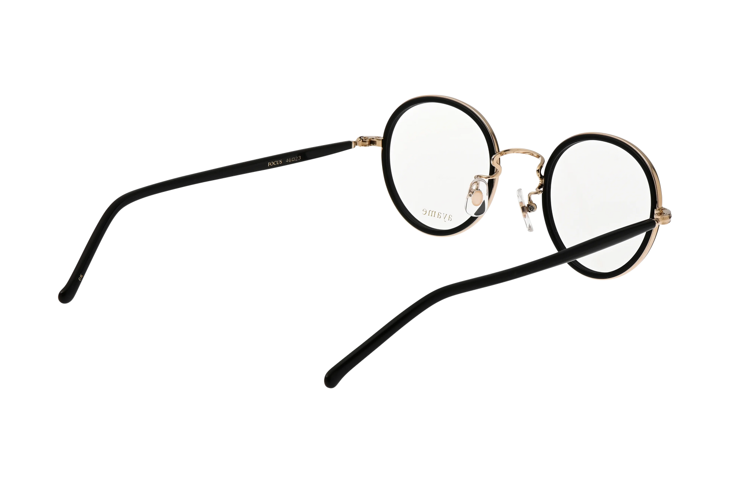 フォーカスメガネのブラック斜め後ろ