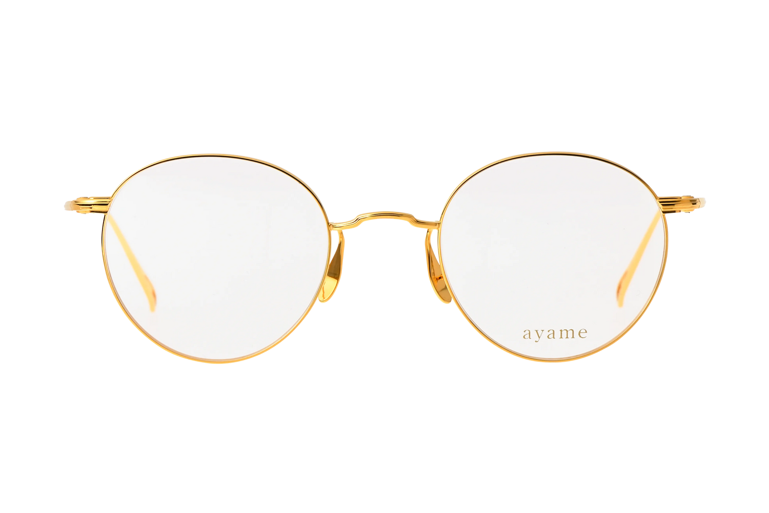 マンレイ46のイエローゴールド正面 鼻パッド一体型のブリッジが特徴